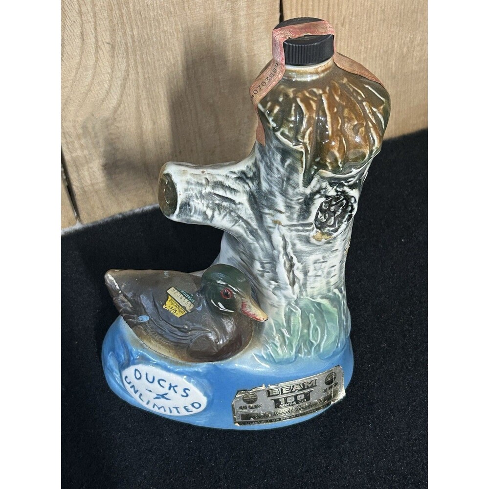 Vintage Jim Beam Ducks Unlimited Liquor Decanter Wood Duck 1975 Empty B-9